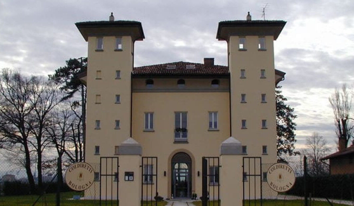 privata-bologna-copertina-realizzazione privata-bologna-copertina-realizzazione